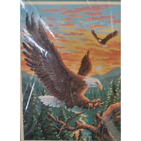 Landing Eagle Needlepoint Kit Dimensions 12 x 16 Sealed B26 - Picture 3 of 6